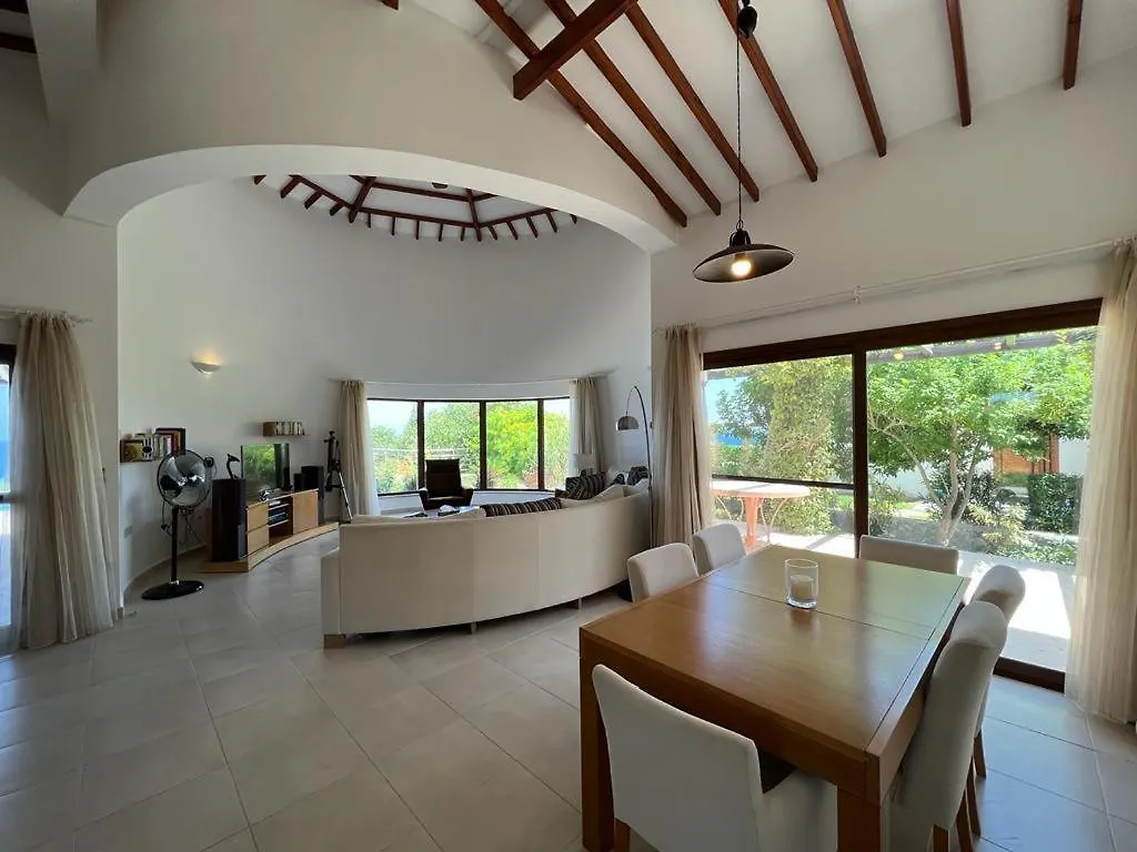 Kayalarda Denize Sifir Luks Ozel Havuzlu Villa Guzelyali  0*, Guzelyali (Northern Cyprus) Cyprus