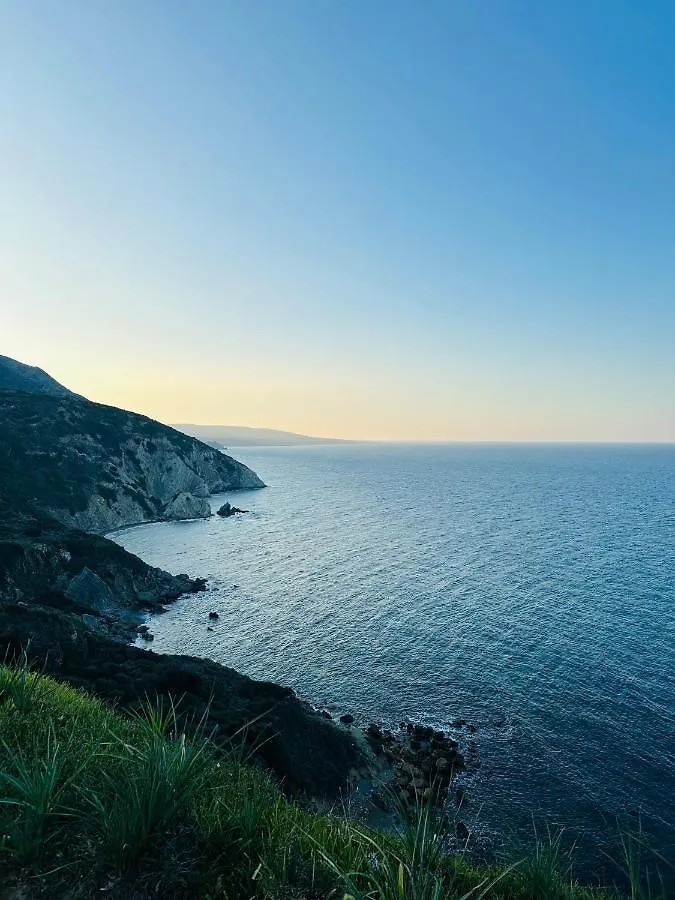 Kayalarda Denize Sifir Luks Ozel Havuzlu Villa Guzelyali   Guzelyali (Northern Cyprus)
